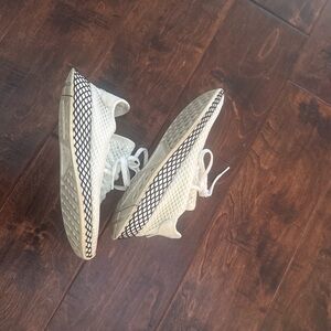 adidas Deerupt Runner 'White Black' B41767